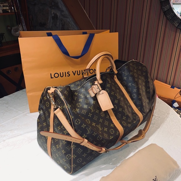 Louis Vuitton Handbags - 🎁🎄TRAVEL w/Class Celeb FaV LV KEEPALL60 EUC🎄🎁